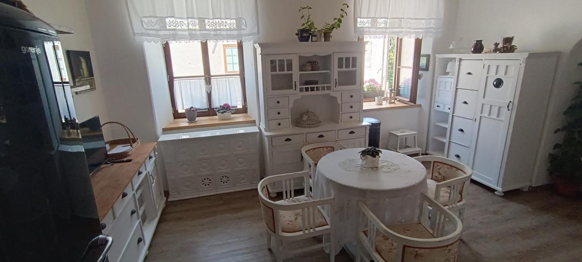 Apartment Ve Mlyne Teplice nad Metuji Room photo